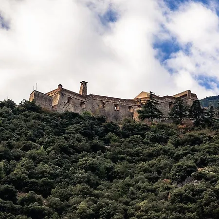 Sundrenched Relais De Poste In