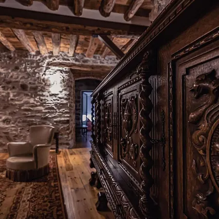 Apartamento Sundrenched Relais De Poste In *