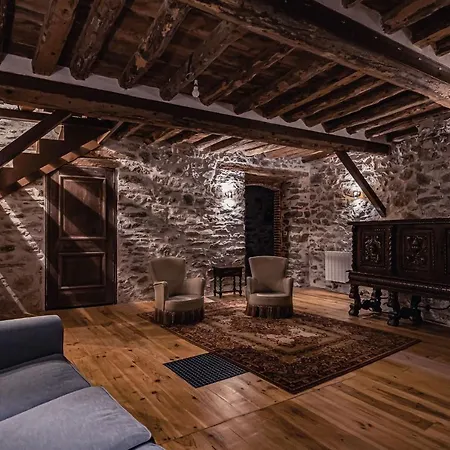 Sundrenched Relais De Poste In *