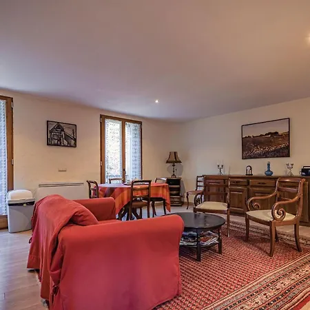 Apartamento Sundrenched Relais De Poste In *