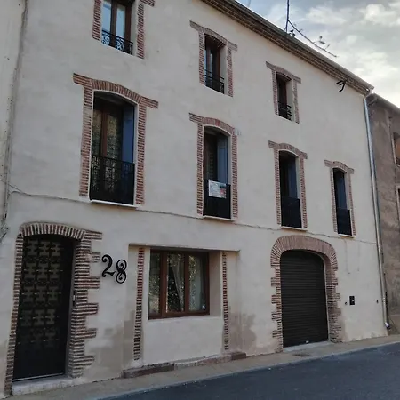 Sundrenched Relais De Poste In Apartamento *