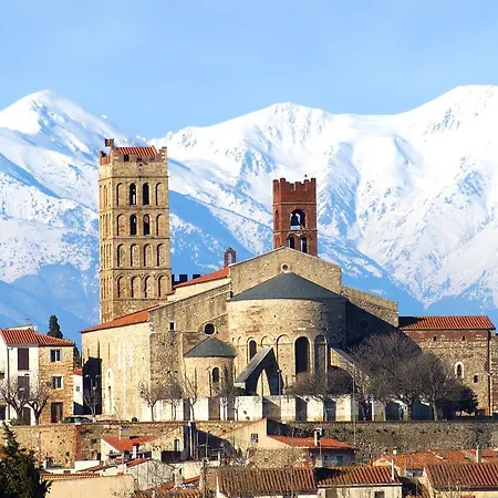 Sundrenched Relais De Poste In Apartamento Serdinya