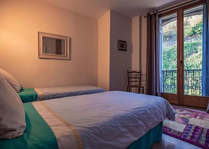 Apartament Sundrenched Relais De Poste In