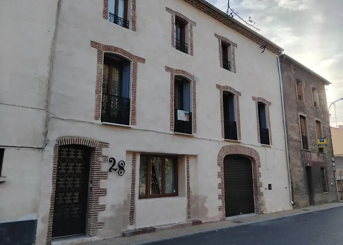 Sundrenched Relais De Poste In Apartament *